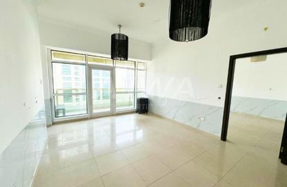 Apartment - 1 Bedroom - 2 Bathrooms for rent in Lake City Tower - JLT Cluster D - Jumeirah Lake Towers - Dubai