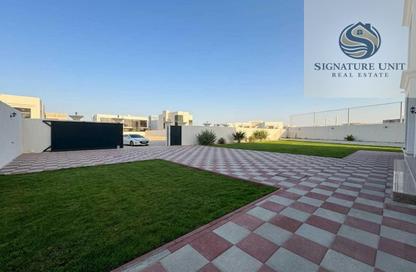 Villa - 5 Bedrooms - 7+ Bathrooms for rent in Wadi Alshabak - Dubai