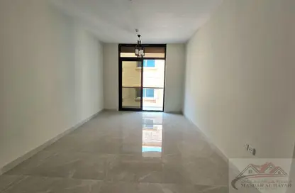 Apartment - 1 Bedroom - 2 Bathrooms for rent in Muwaileh 29 Building - Muwaileh - Sharjah