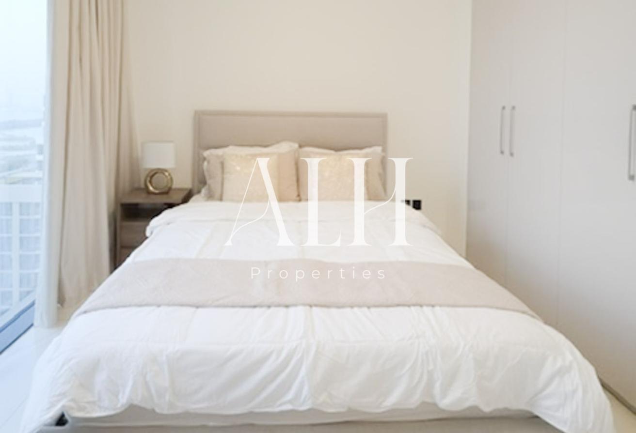 Luxuriously Furnished 4BR | Lagoon & Skyline Views photo 14