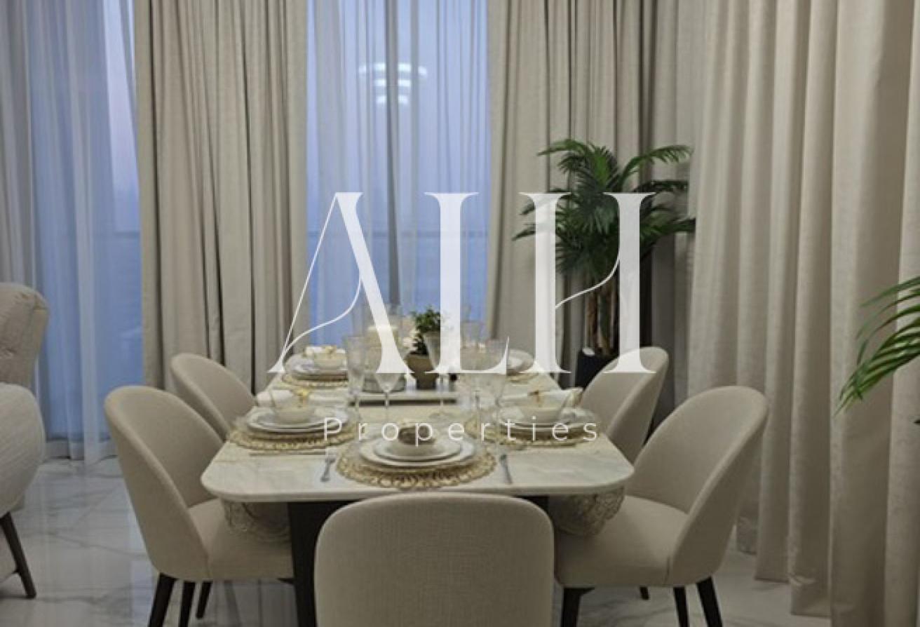 Luxuriously Furnished 4BR | Lagoon & Skyline Views photo 4