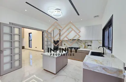 فيلا - 5 غرف نوم - 6 حمامات للبيع في الحليو 2 - الحليو - عجمان