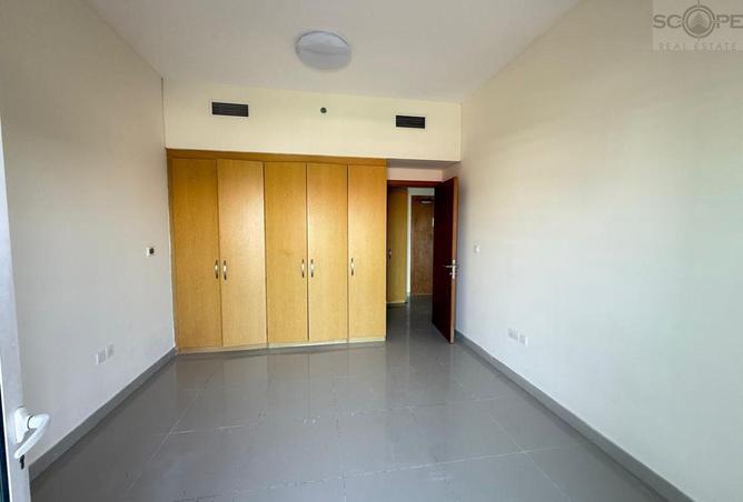 82803450 - صورة العقار 3