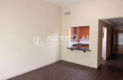 Apartment - Studio - 1 Bathroom for sale in Building 113 - Contemporary Cluster - Discovery Gardens - Dubai Apartment - Studio - 1 Bathroom for sale in Building 113 - Contemporary Cluster - Discovery Gardens - Dubai