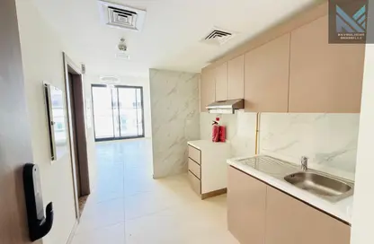 Apartment - Studio - 1 Bathroom for rent in Glorious Central Residences - International City Phase 2 - Al Warsan 4 - Al Warsan - Dubai