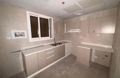 Apartment - 2 - 3 for sale in Al Amira Village - Al Yasmeen - Ajman