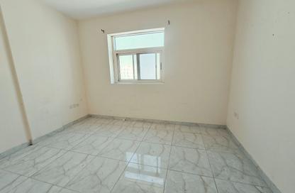 Apartment - 1 - 1 for rent in Fire Station Road - Muwaileh - Sharjah