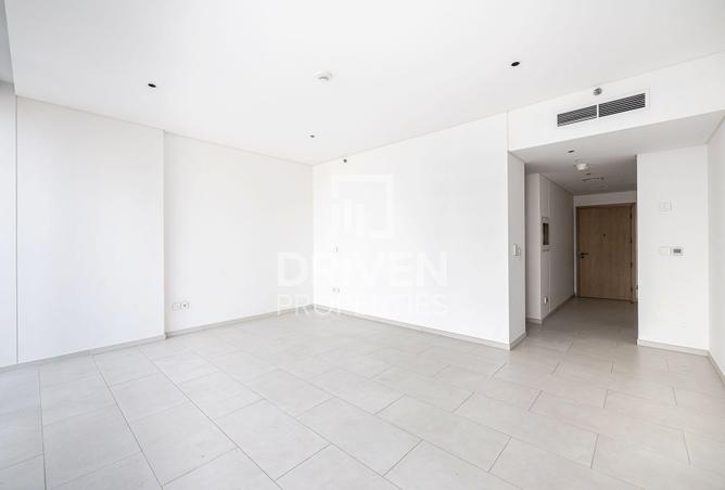 114178355 - Property Main Image