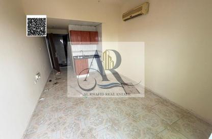 Apartment - Studio - 1 Bathroom for rent in Rifa 2 - Al Nuaimiya - Ajman