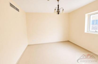 Apartment - 2 Bedrooms - 3 Bathrooms for rent in Muwailih Building - Muwaileh - Sharjah