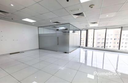 Office Space - Studio for rent in I Rise Tower - Barsha Heights (Tecom) - Dubai