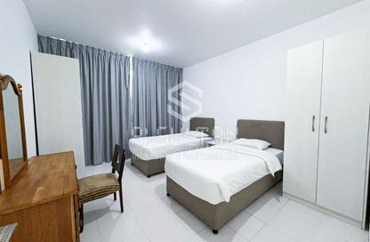 Apartment - 4 Bedrooms - 5 Bathrooms for rent in Al Khaili Building - Al Zahiyah - Abu Dhabi