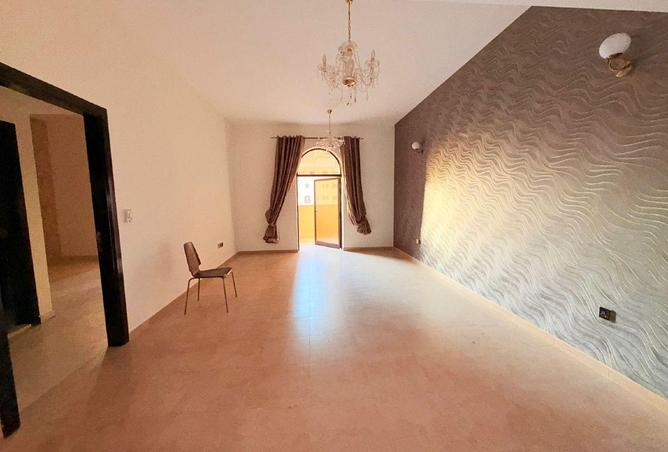 104674797 - Property Main Image