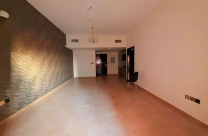Apartment - 1 Bedroom - 2 Bathrooms for rent in Silicon Gates 1 - Silicon Gates - Dubai Silicon Oasis - Dubai Apartment - 1 Bedroom - 2 Bathrooms for rent in Silicon Gates 1 - Silicon Gates - Dubai Silicon Oasis - Dubai