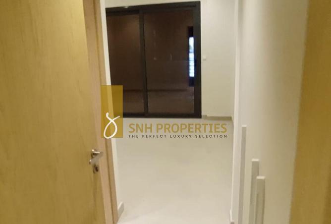 74254629 - Property Image 3