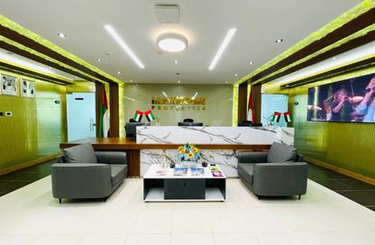 Office Space - Studio - 4 for rent in Hamdan Street - Abu Dhabi Office Space - Studio - 4 for rent in Hamdan Street - Abu Dhabi