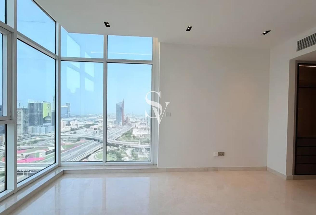 Spacious 3BR Apartment | High Floor | Near Metro photo 14