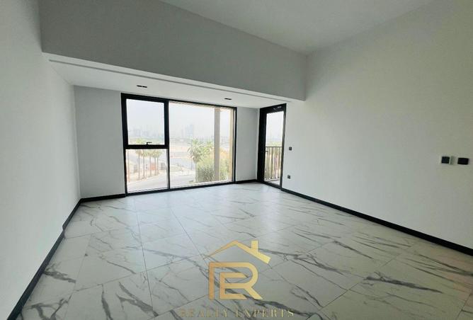 98238817 - Property Image 2