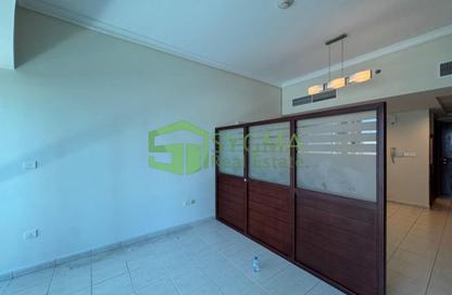 Apartment - Studio - 1 for rent in Lake Terrace - JLT Cluster D - Jumeirah Lake Towers - Dubai