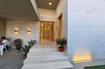 Villa - 4 - 6 for rent in Al Zaheya Gardens - Al Zahya - Ajman