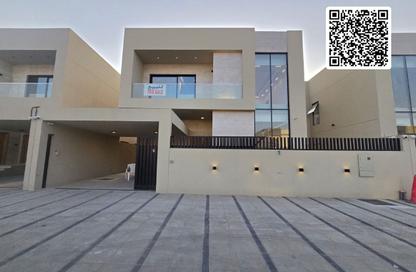 Villa - 4 - 6 for rent in Al Zaheya Gardens - Al Zahya - Ajman