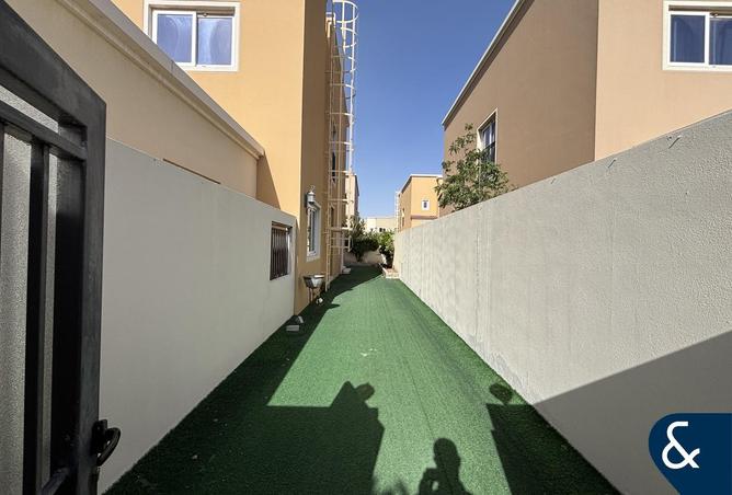 74241423 - Property Image 2