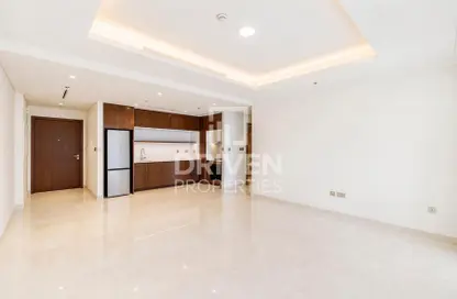 Apartment - 1 Bedroom - 2 Bathrooms for sale in Palace Beach Residence Tower 1 - Palace Beach Residence - Emaar Beachfront - Dubai Harbour - Dubai Apartment - 1 Bedroom - 2 Bathrooms for sale in Palace Beach Residence Tower 1 - Palace Beach Residence - Emaar Beachfront - Dubai Harbour - Dubai