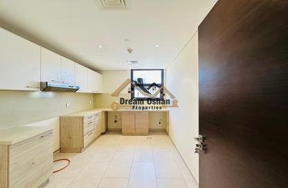 Apartment - 3 Bedrooms - 4 Bathrooms for rent in Jaddaf Heights - Al Jaddaf - Dubai