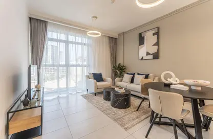 Apartment - 1 Bedroom - 2 Bathrooms for rent in Regent Court - District 14 - Jumeirah Village Circle - Dubai