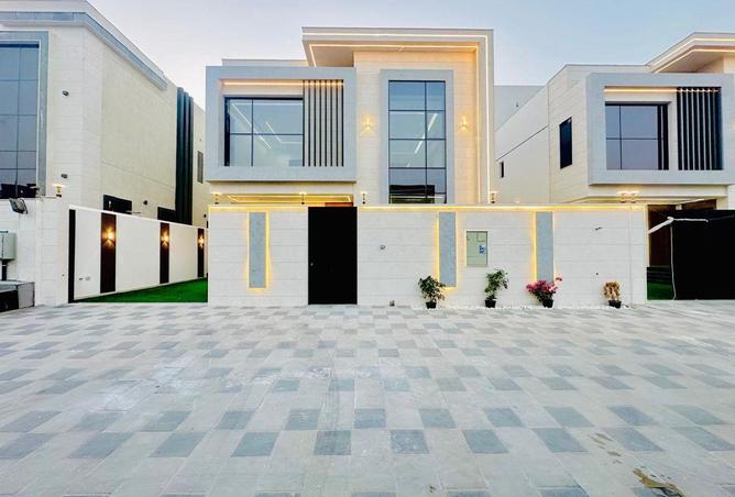 100421889 - Property Image 2