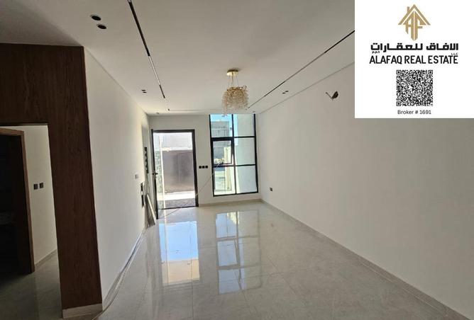 56164843 - Property Image 2