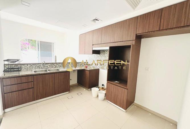 16201242 - Property Image 3