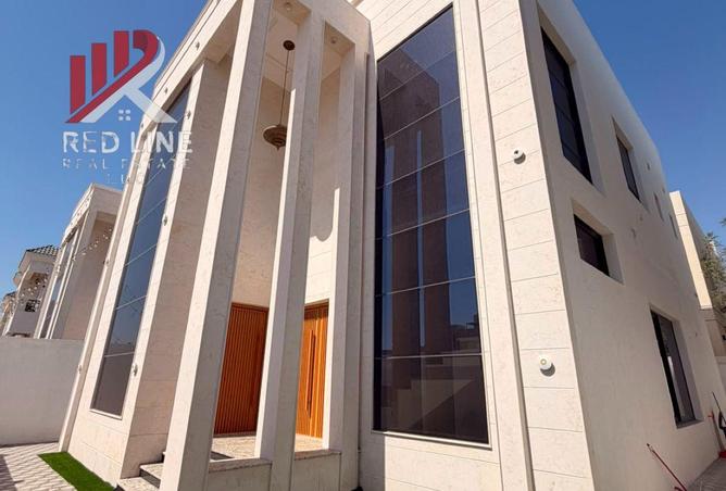 104257594 - Property Image 3