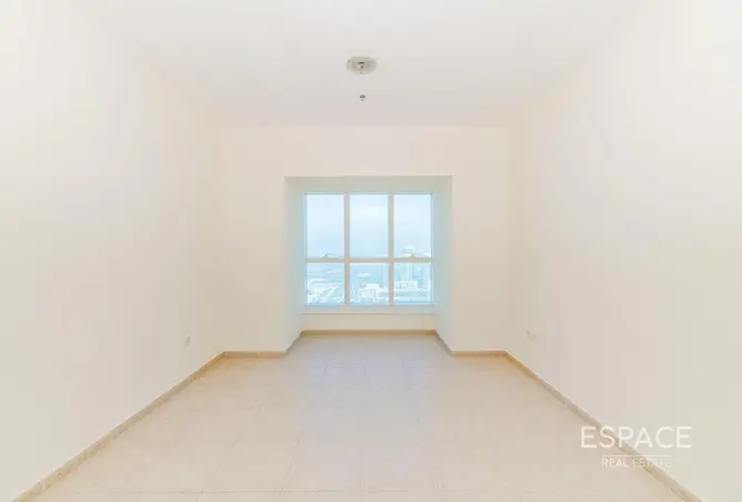 76163743 - Property Image 3