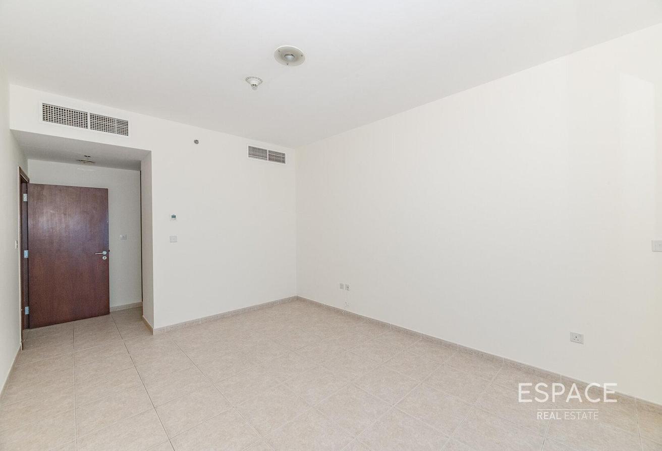 Full Sea View | High Floor | Unfurnished photo 7