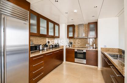 Apartment - 3 Bedrooms - 4 Bathrooms for sale in Burj Khalifa - Burj Khalifa Area - Downtown Dubai - Dubai Apartment - 3 Bedrooms - 4 Bathrooms for sale in Burj Khalifa - Burj Khalifa Area - Downtown Dubai - Dubai