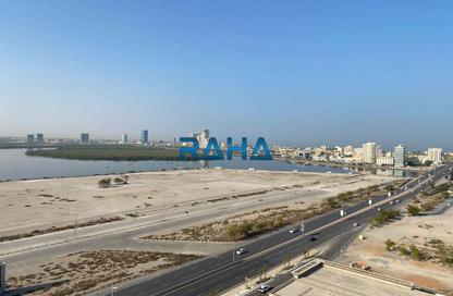 Apartment - Studio - 1 for rent in Julphar Residential Tower - Julphar Towers - Dafan Al Nakheel - Ras Al Khaimah