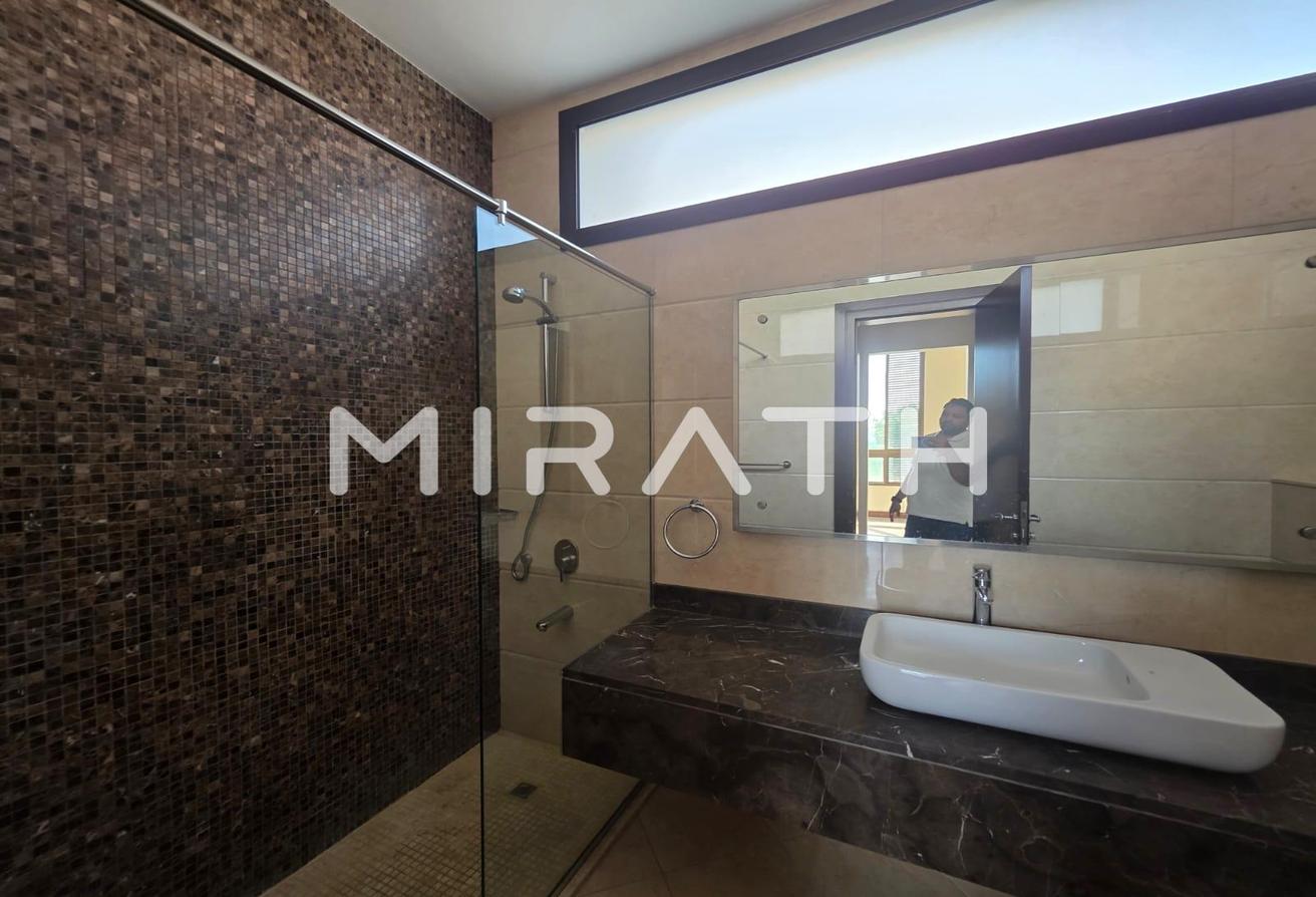 Excellent Villa | Private Pool | Garden photo 13