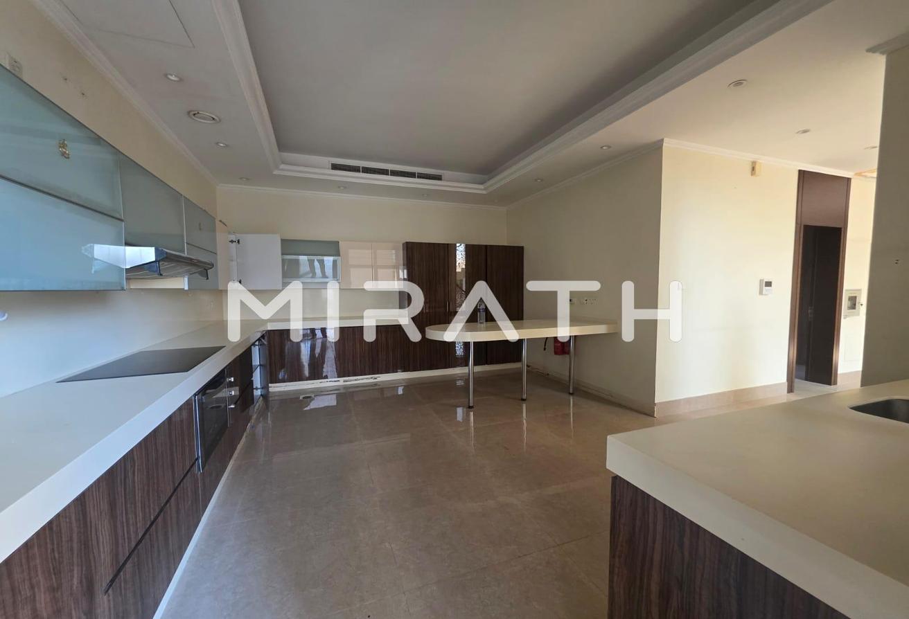 Excellent Villa | Private Pool | Garden photo 4