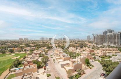 شقة - 1 للايجار في مرتفعات الصقر - مدينة دبي الرياضية - دبي