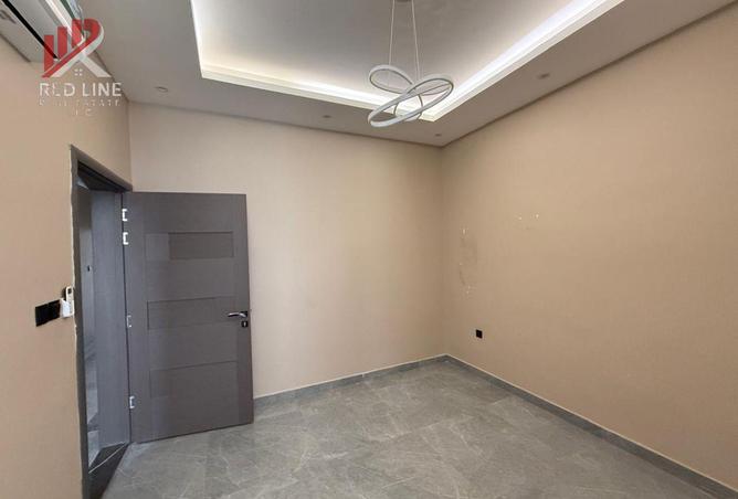 135173747 - Property Image 3