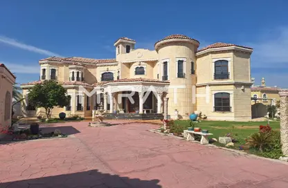 Villa - 5 Bedrooms - 7 Bathrooms for rent in Al Barsha South 1 - Al Barsha South - Al Barsha - Dubai Villa - 5 Bedrooms - 7 Bathrooms for rent in Al Barsha South 1 - Al Barsha South - Al Barsha - Dubai