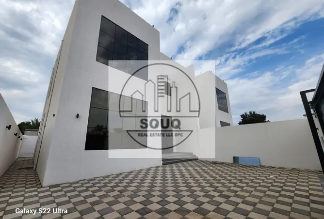 155519348 - Property Image 2