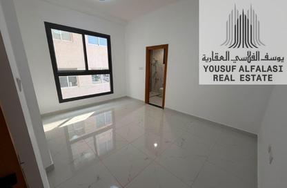 Apartment - 1 Bedroom - 2 Bathrooms for rent in Abna Saqer Building - Al Hamidiya 1 - Al Hamidiya - Ajman