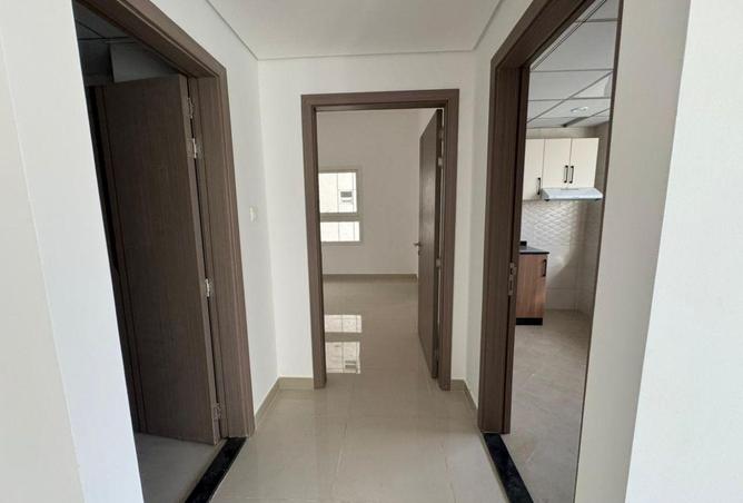 77370687 - Property Image 3