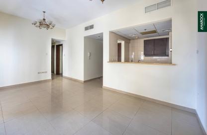 Apartment - 2 - 3 for rent in Centrium Tower 2 - Centrium Towers - Dubai Production City (IMPZ) - Dubai