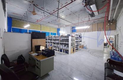 Shop - Studio - 1 Bathroom for rent in Orra The Embankment - Jumeirah Lake Towers - Dubai