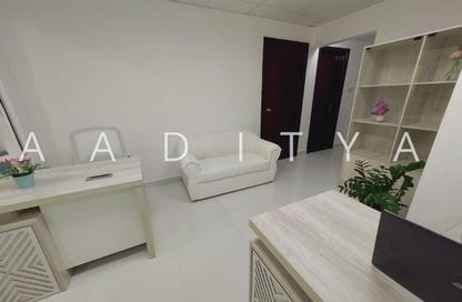 Office Space - Studio - 1 Bathroom for rent in Silver Home Building - Hor Al Anz - Deira - Dubai Office Space - Studio - 1 Bathroom for rent in Silver Home Building - Hor Al Anz - Deira - Dubai