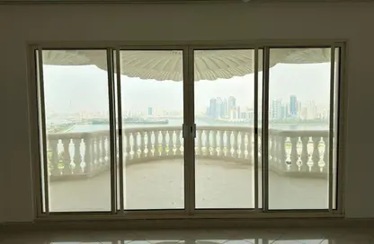 شقة - 4 غرف نوم - 5 حمامات للايجار في بناية ثريا المجاز - المجاز 3 - المجاز - الشارقة