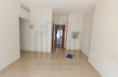 Office Space - Studio - 1 Bathroom for rent in Fire Station Road - Muwaileh - Sharjah